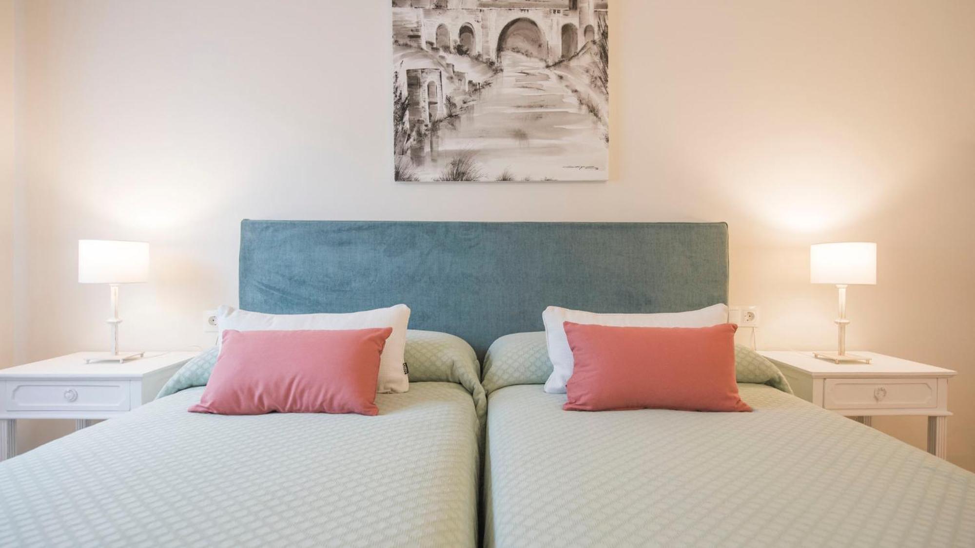 Apartamentos Florinda De La Cava Toledo - 7 Exteriör bild